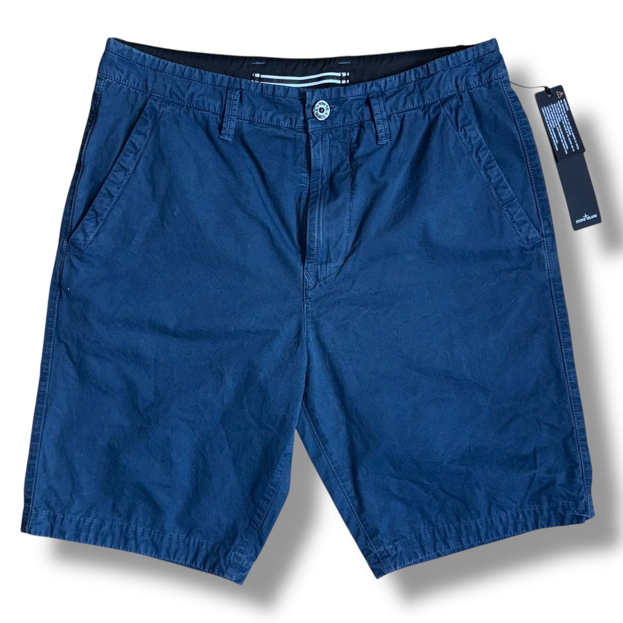 STONE ISLAND PATCH CHINO SHORTS BLUE
