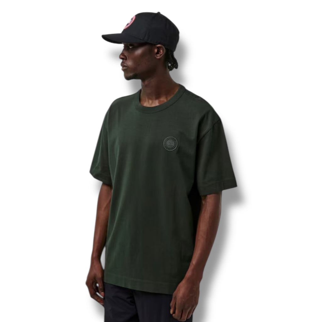 CANADA GOOSE EMBROIDERED BADGE LOGO T-SHIRT VOLCANO GREY