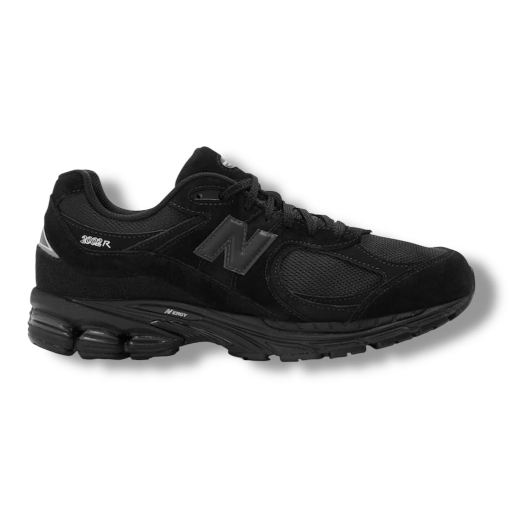 NEW BALANCE 2002 TRAINERS BLACK