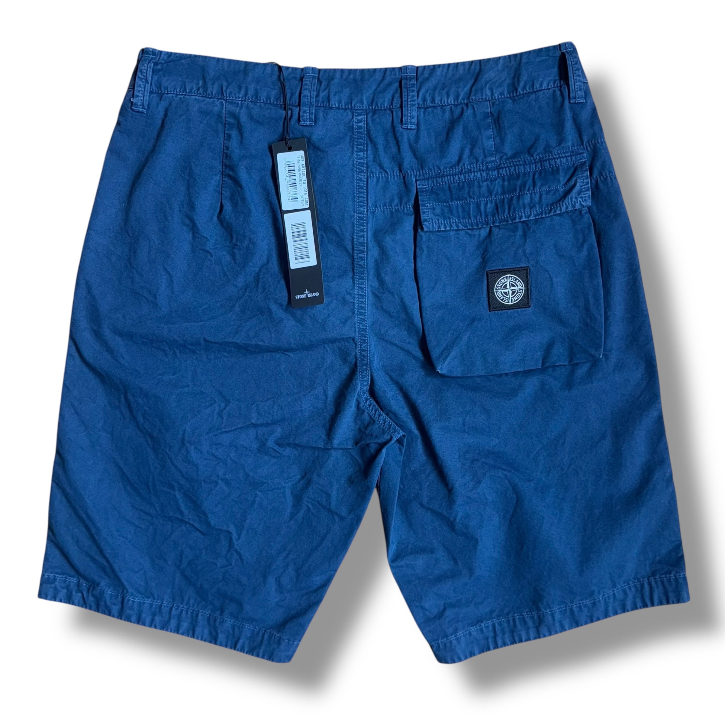 STONE ISLAND PATCH CHINO SHORTS BLUE