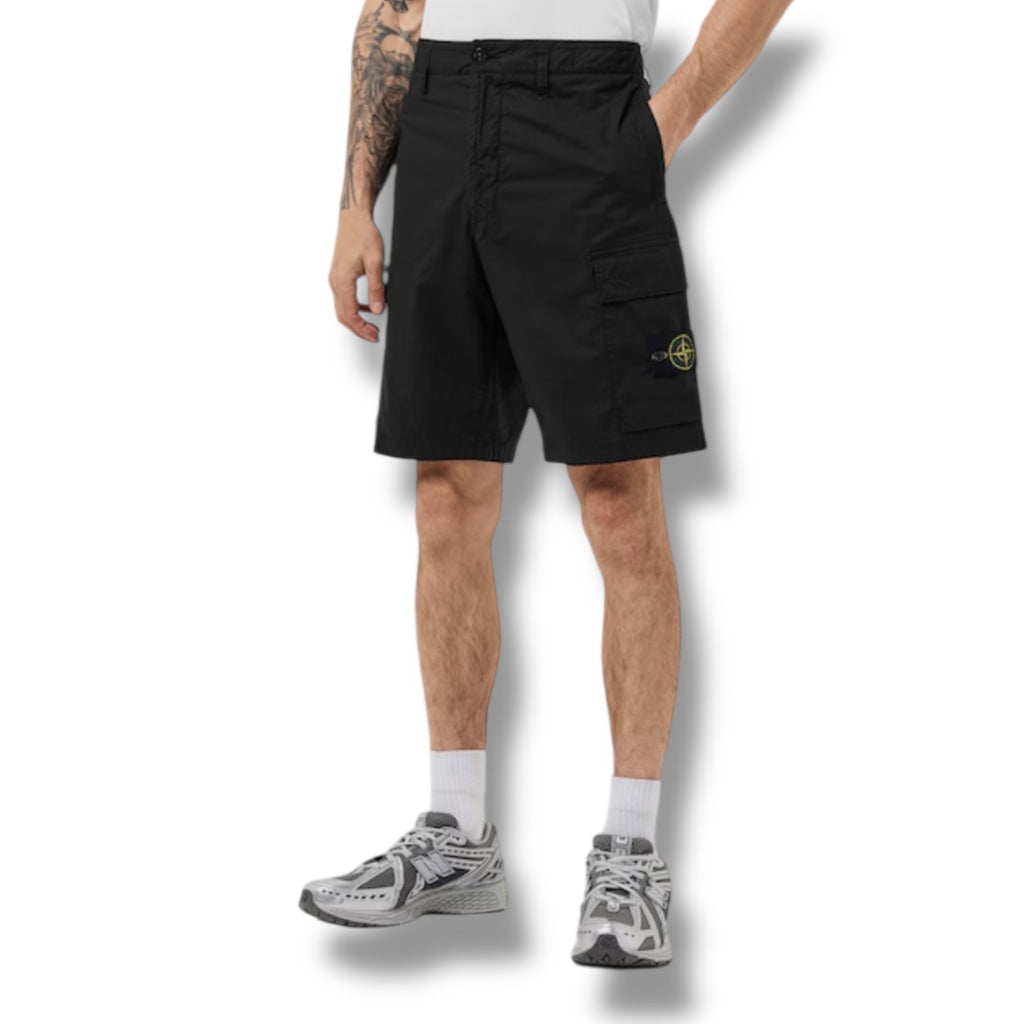 STONE ISLAND TELA CARGO SHORTS BLACK