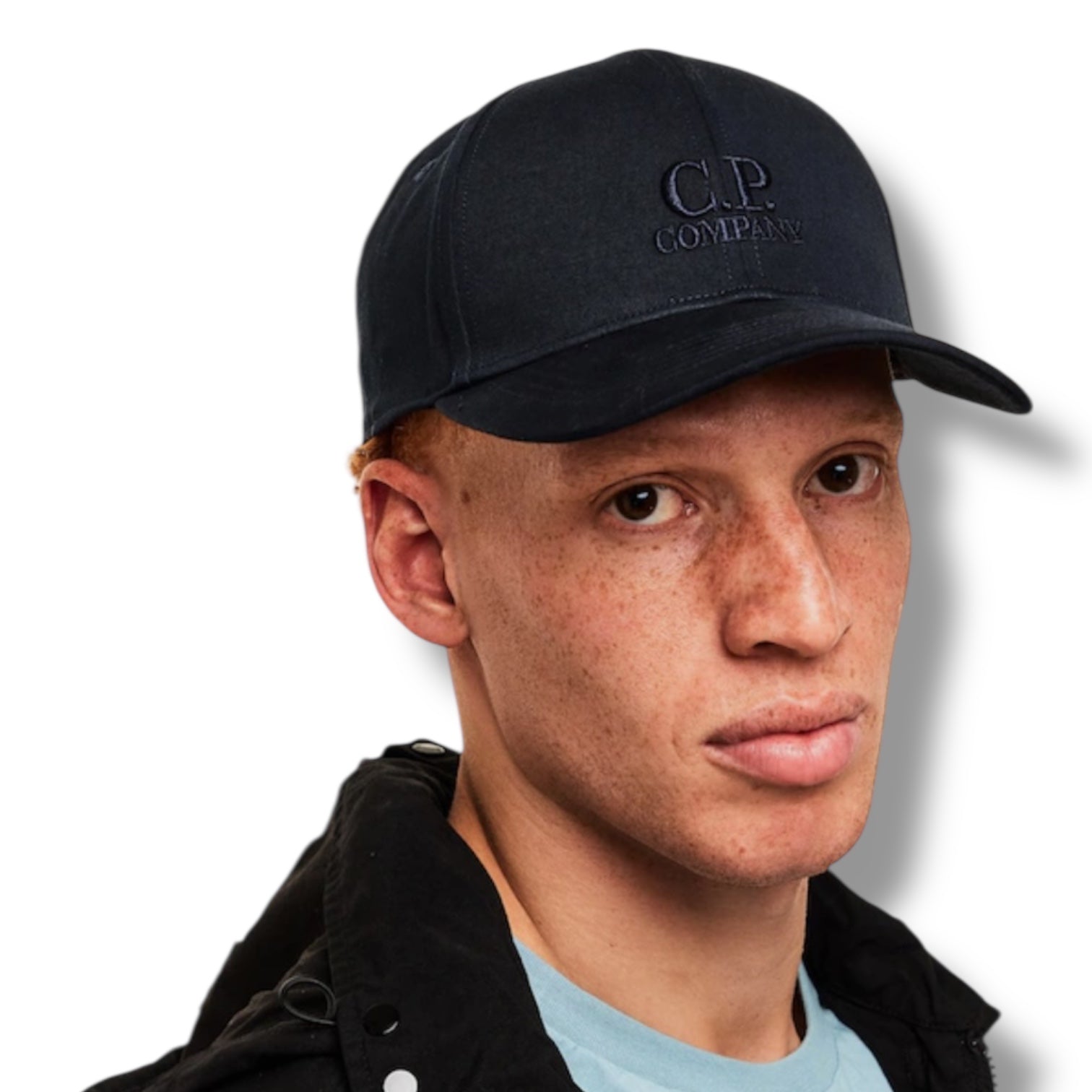 CP COMPANY EMBROIDERED LOGO BASEBALL CAP NAVY BLUE