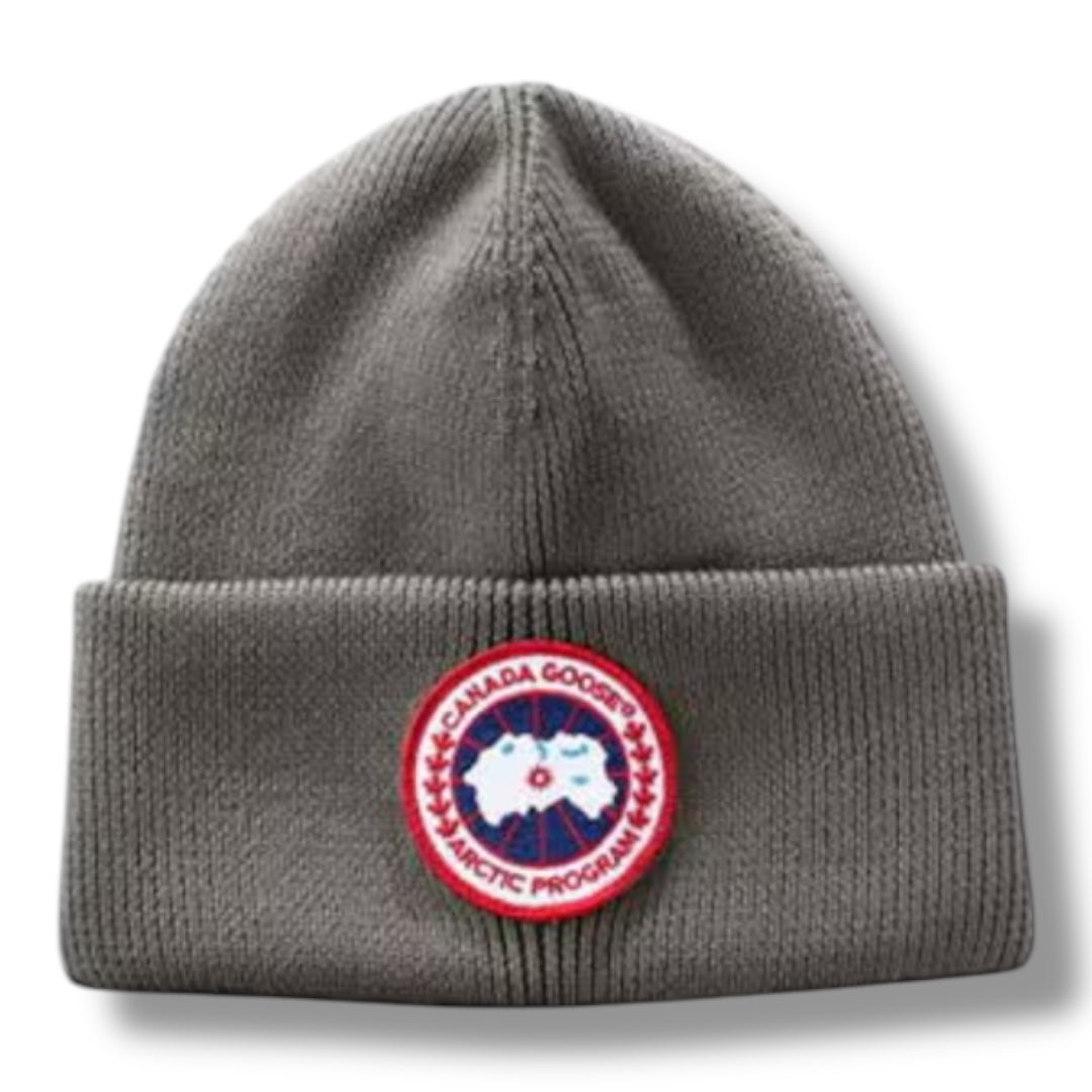 CANADA GOOSE BADGE LOGO BEANIE GREY