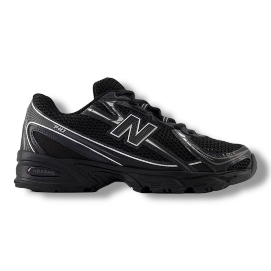 NEW BALANCE 740 TRAINERS BLACK