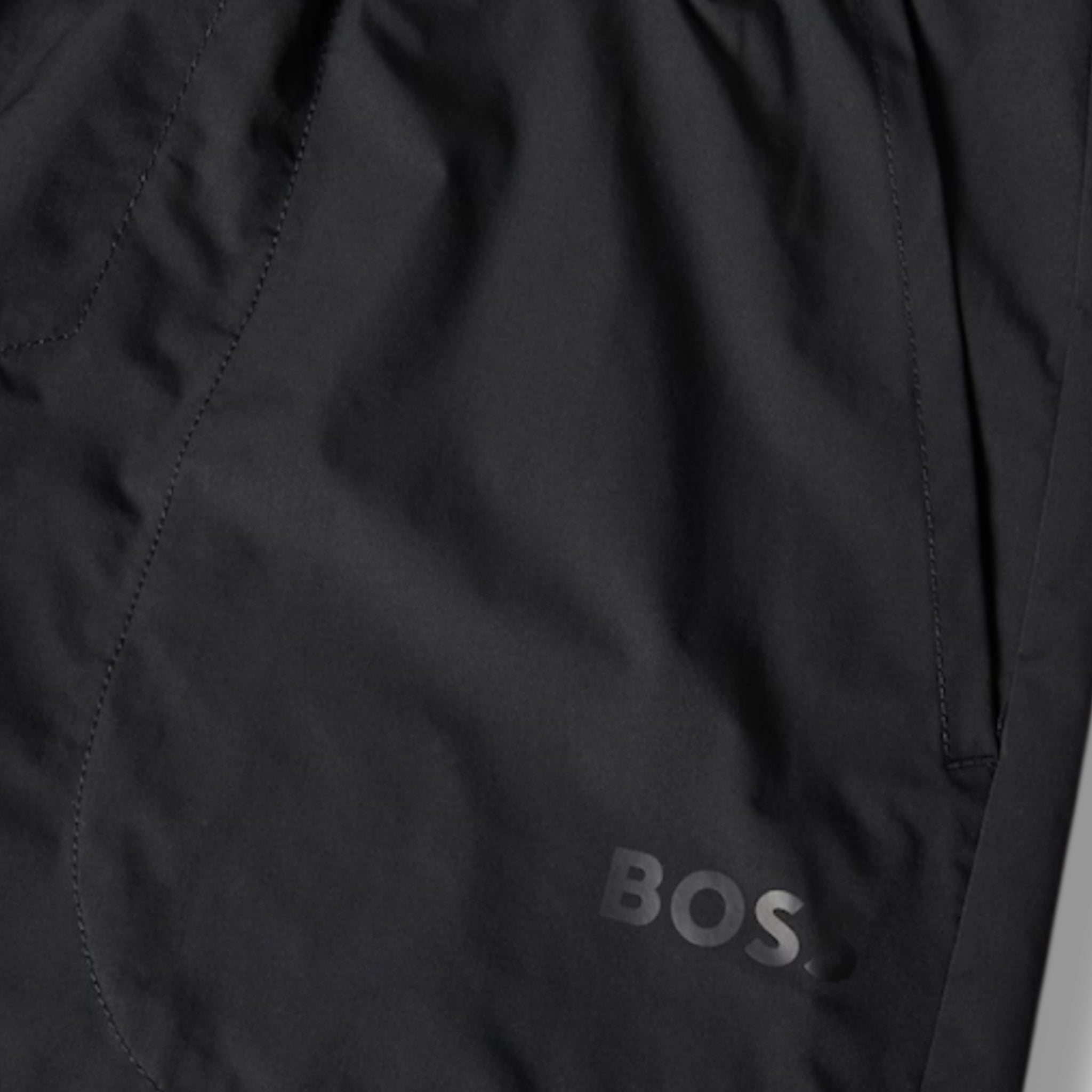 HUGO BOSS GYM KIT TRIPLE SET TECH 1/4 ZIP - T-SHIRT & SHORTS BLACK