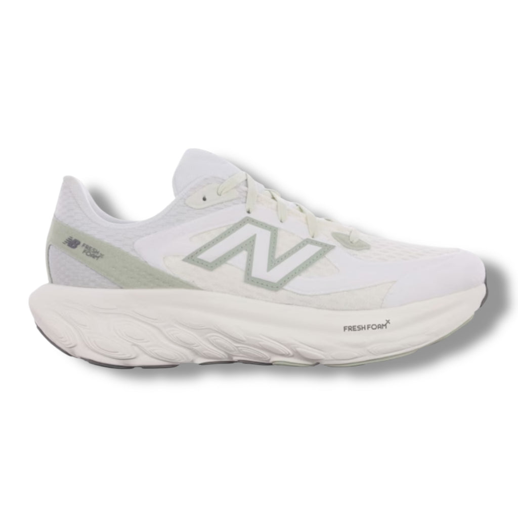 NEW BALANCE FRESH FOAM TRAINERS WHITE