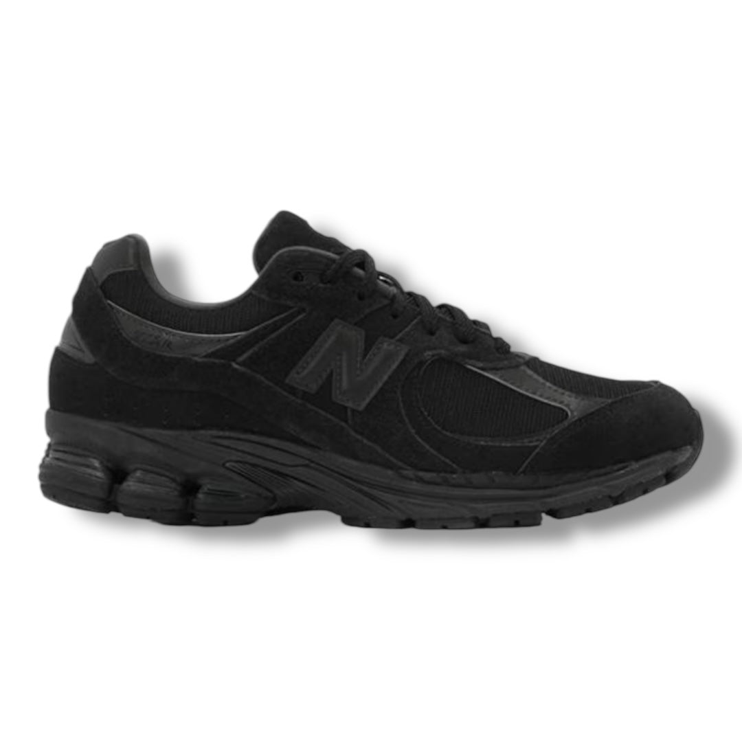 NEW BALANCE 2002 TRAINERS BLACK