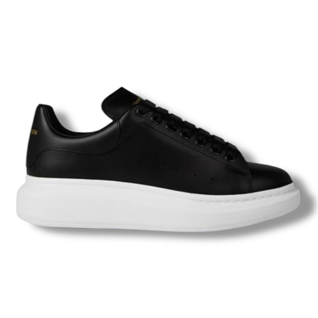 ALEXANDER MCQUEEN OVERSIZED BLACK / WHITE