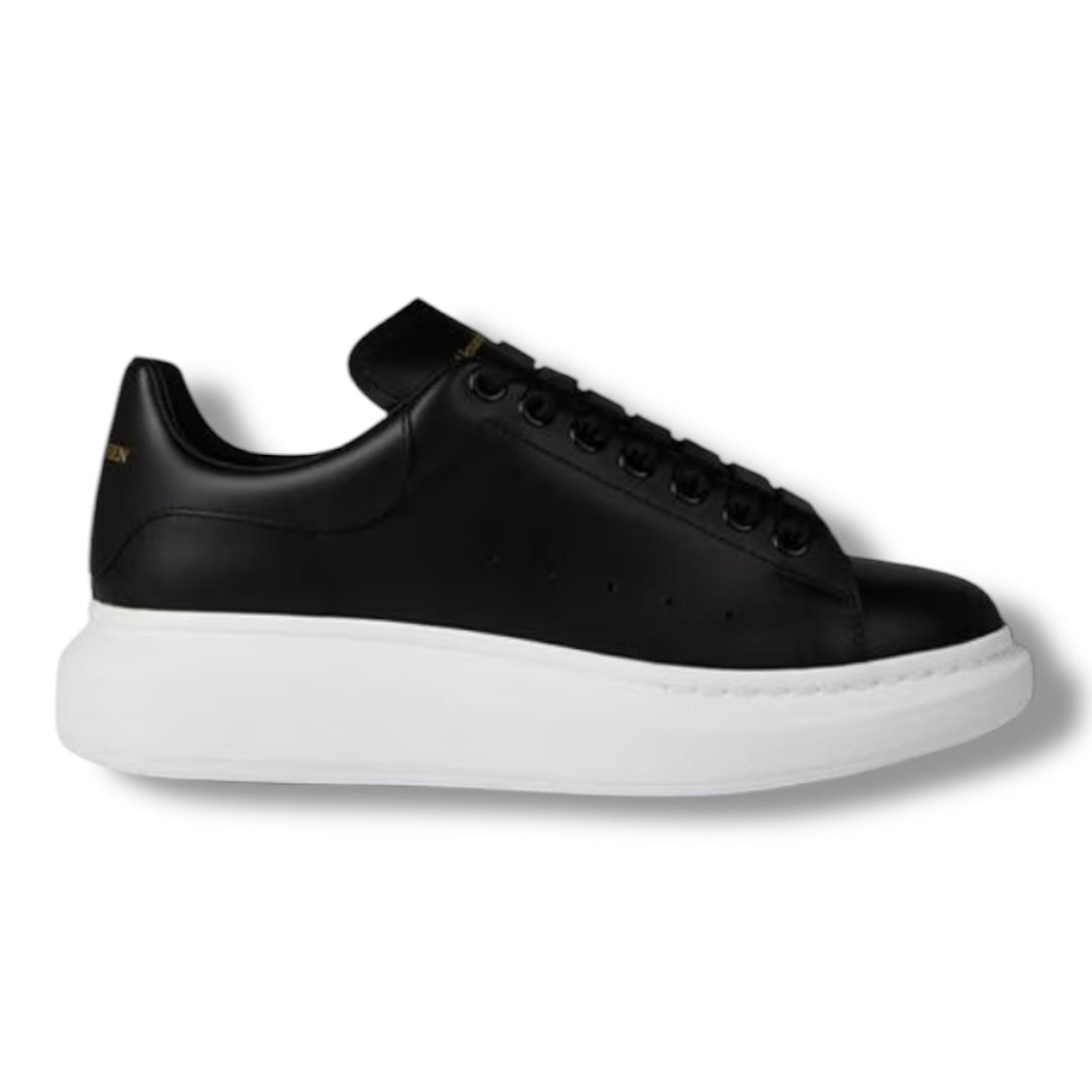 ALEXANDER MCQUEEN OVERSIZED BLACK / WHITE