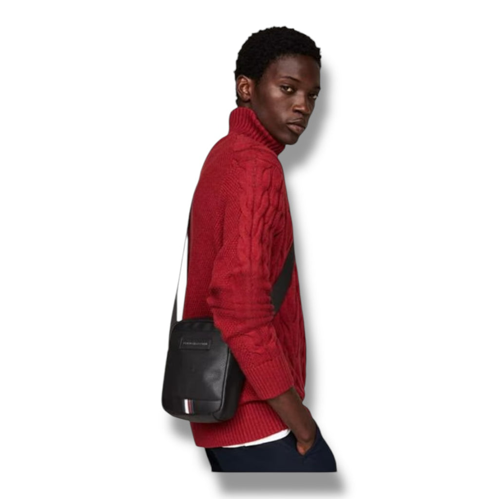 TOMMY HILFIGER BUSINESS REPORTER CROSSBODY BAG BLACK