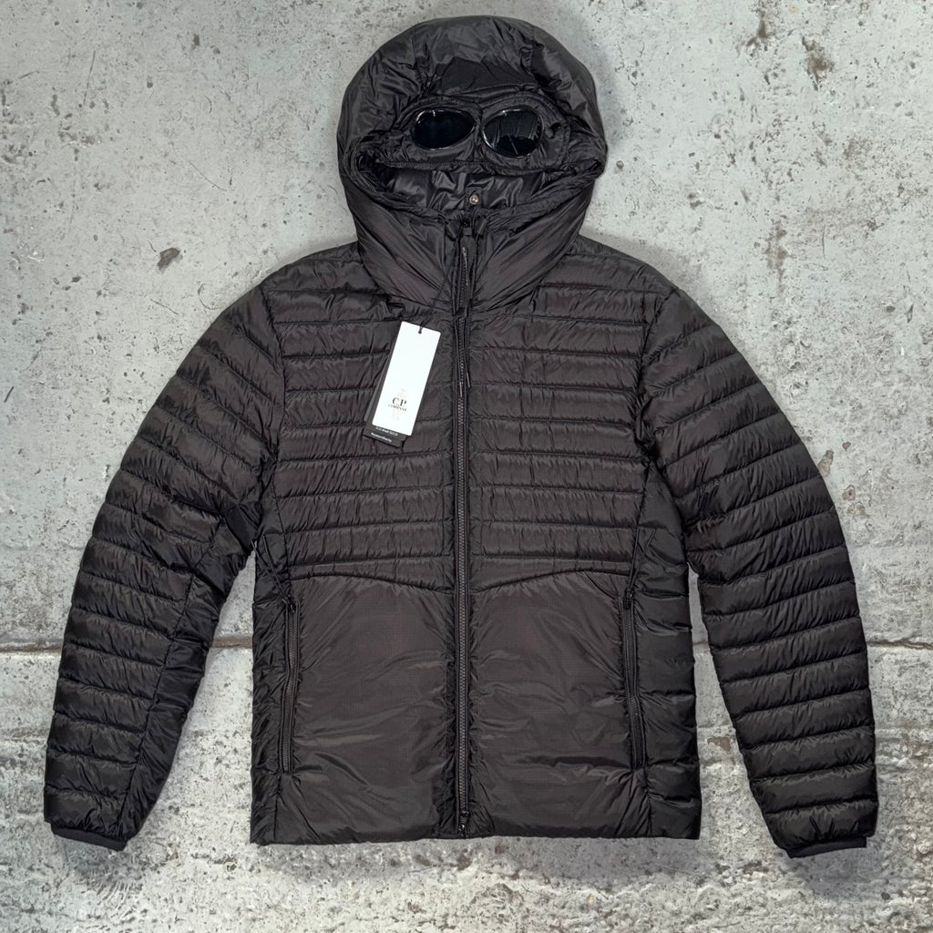 CP COMPANY DD SHELL GOGGLE DOWN PUFFER JACKET BLACK *SALE*