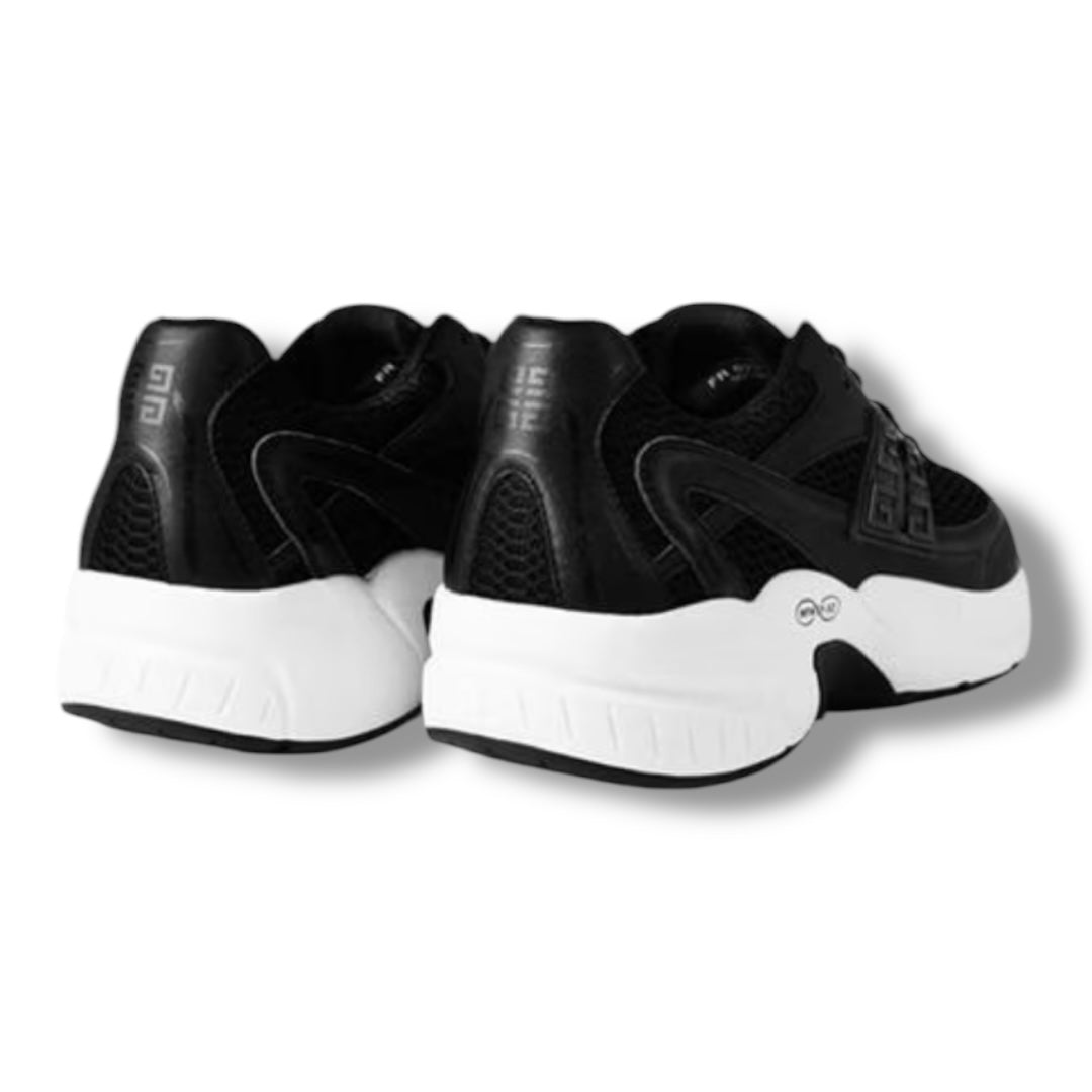 GIVENCHY 52 RUNNERS TRAINERS BLACK