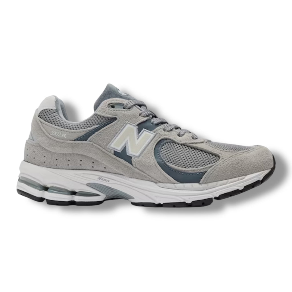 NEW BALANCE 2002 TRAINERS GREY