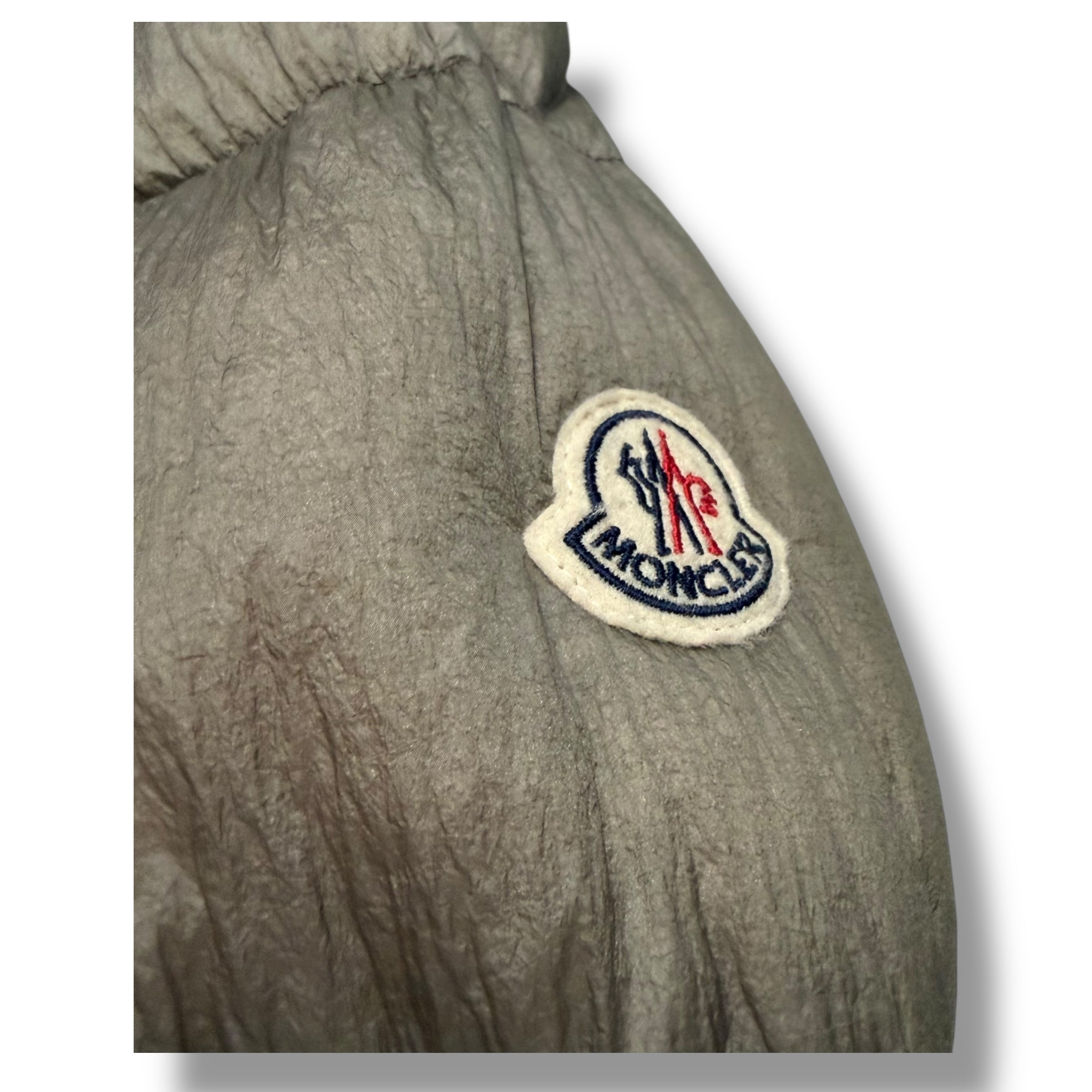 MONCLER CEVENNE PUFFER JACKET GREY SIZE 4 - XL