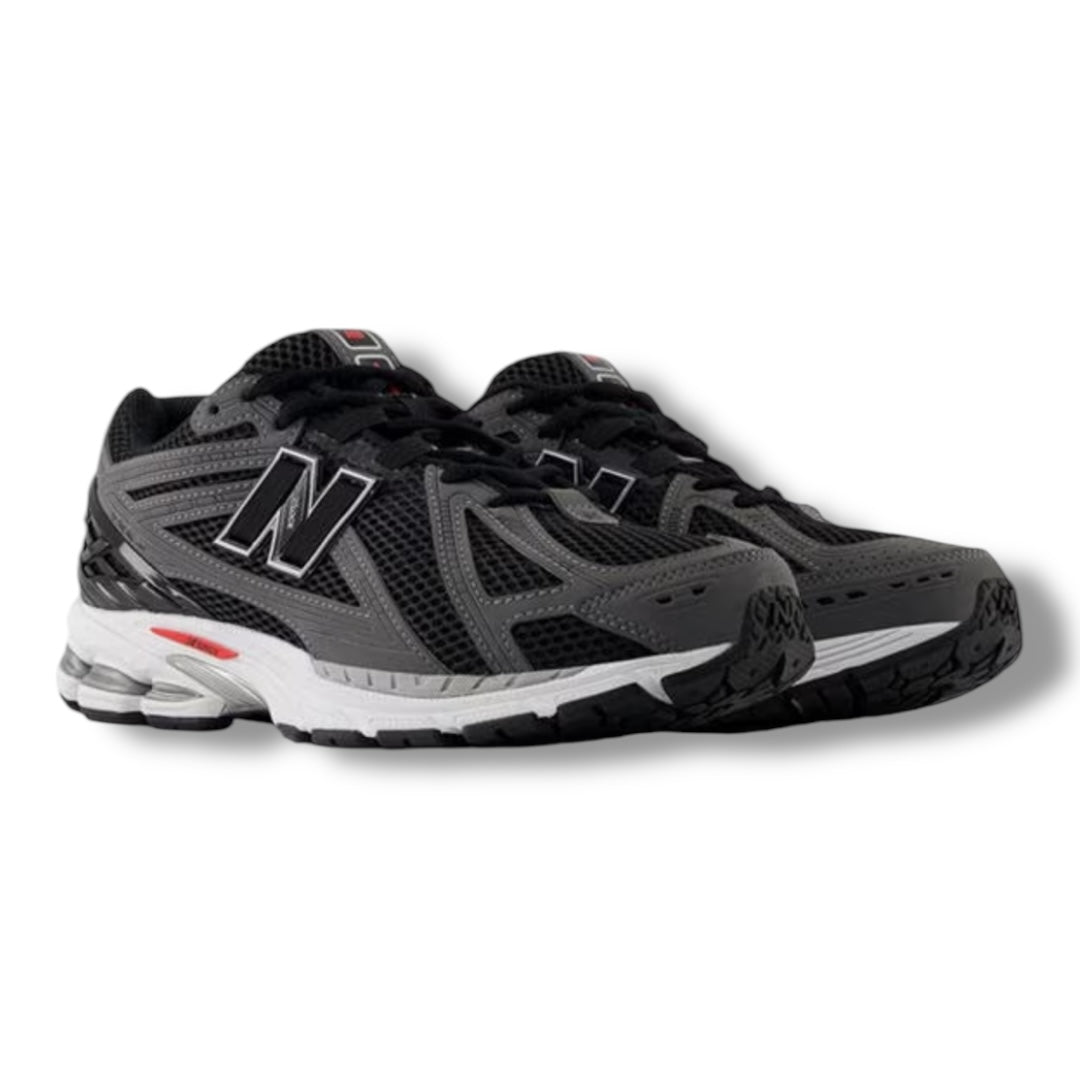 NEW BALANCE 1906 TRAINERS BLACK