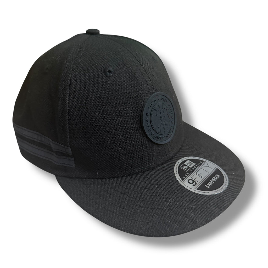 CANADA GOOSE ARTIC SNAP BACK BASEBALL CAP BLACK