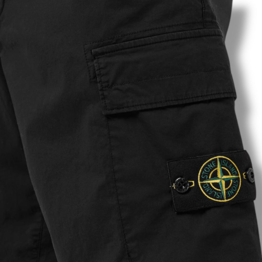 STONE ISLAND TELA CARGO SHORTS BLACK