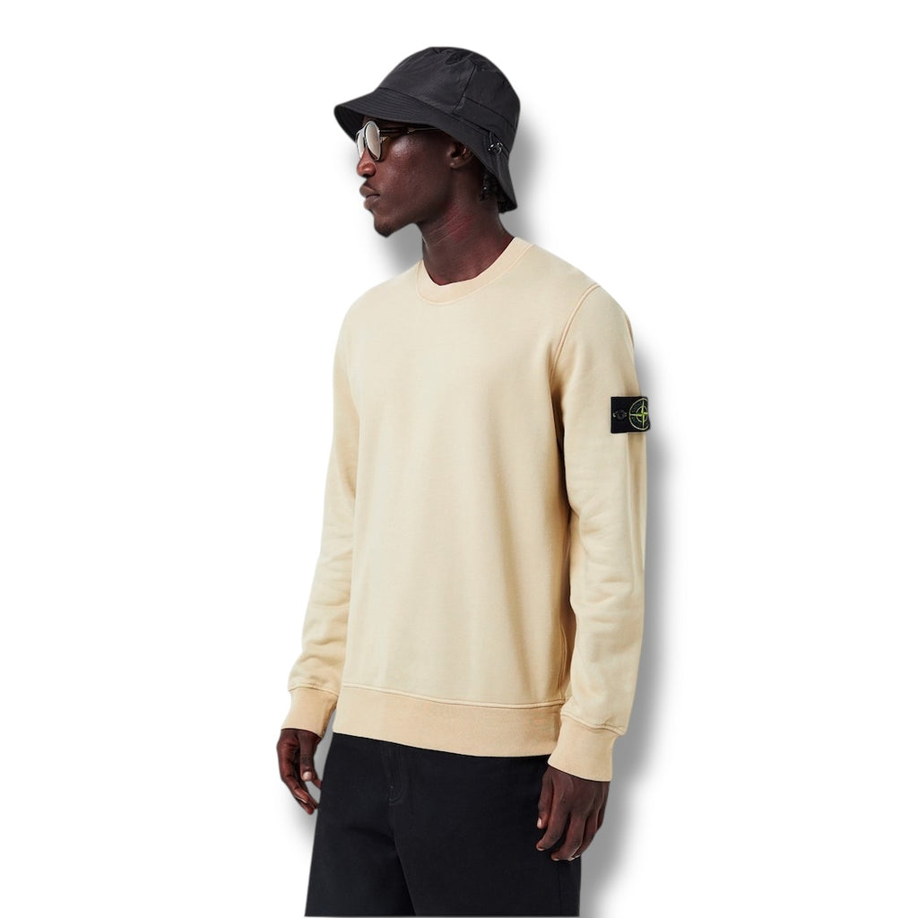 STONE ISLAND ARM BADGE CREWNECK SWEATSHIRT DESERTO BEIGE